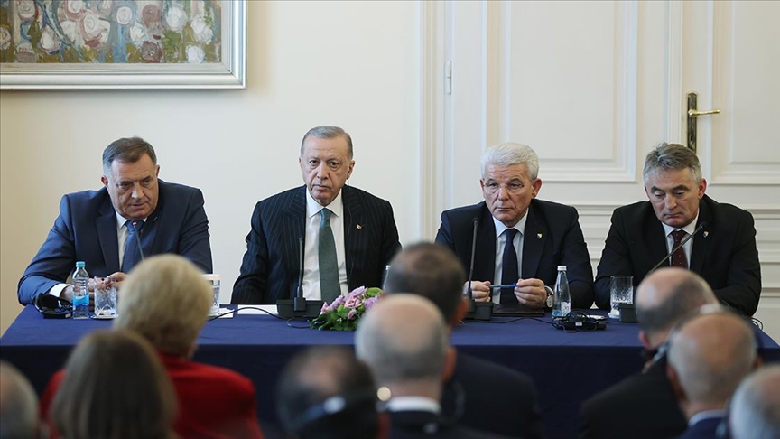 أردوغان: سنتخذ الخطوات اللازمة إذا استمرت التهديدات اليونانية 