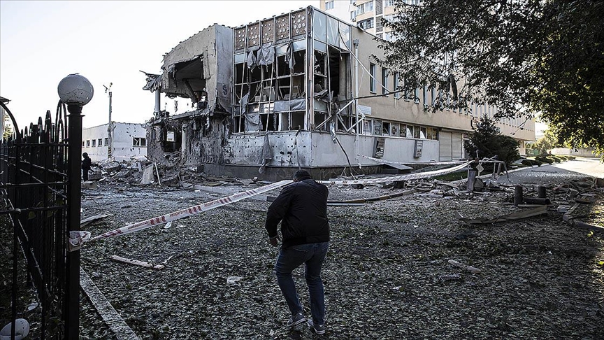 Rus güçleri, Ukrayna'nın Harkiv şehrini vurdu