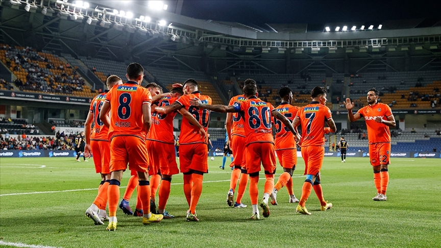 Medipol Başakşehir, UEFA Konferans Ligi'nde Hearts'e konuk olacak