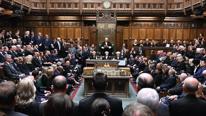British parliament pays tribute to Queen Elizabeth II