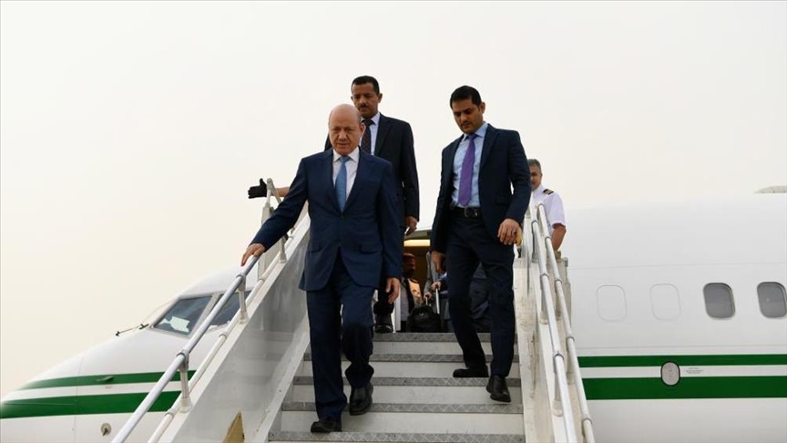 الأولى له.. رئيس مجلس القيادة اليمني يبدأ زيارة إلى ألمانيا