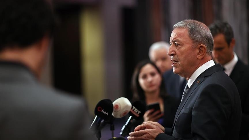 Greece follows 'two-faced' diplomacy toward Ankara: Turkish defense chief