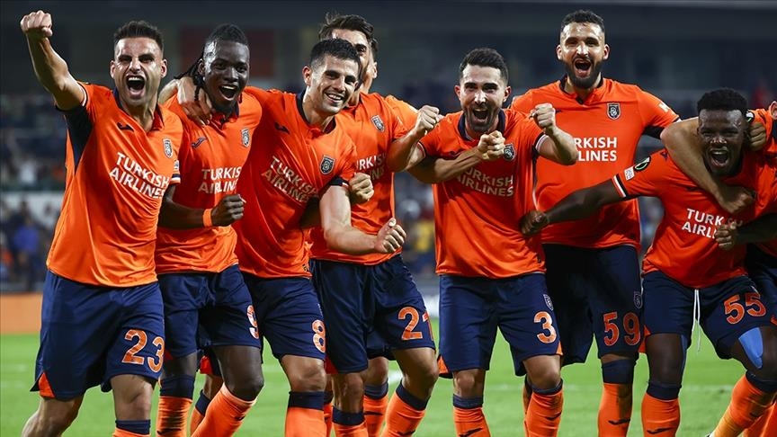 Medipol Başakşehir Avrupa Ligi’nde gol yemeden yürüdü