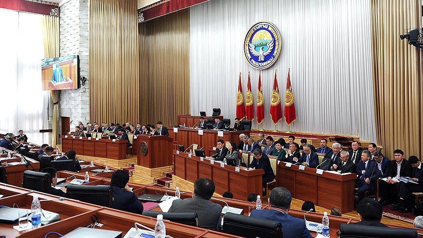 Парламент Кыргызстана обсудят на внеочередном заседании ситуацию на границе