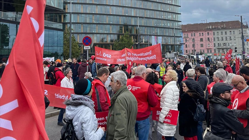Avusturya'da hayat pahalılığı protesto edildi