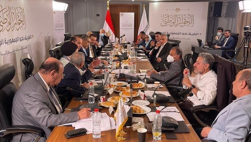 أول حوار وطني بعهد السيسي يدعو لنقاشات نادرة في محافظات مصر