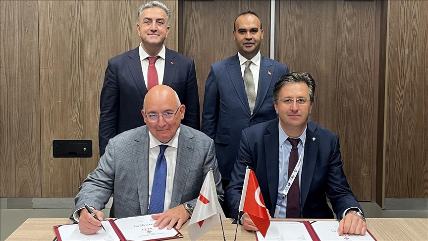 Türkiye, Axiom sign deal to send 1st Turkish manned mission to space