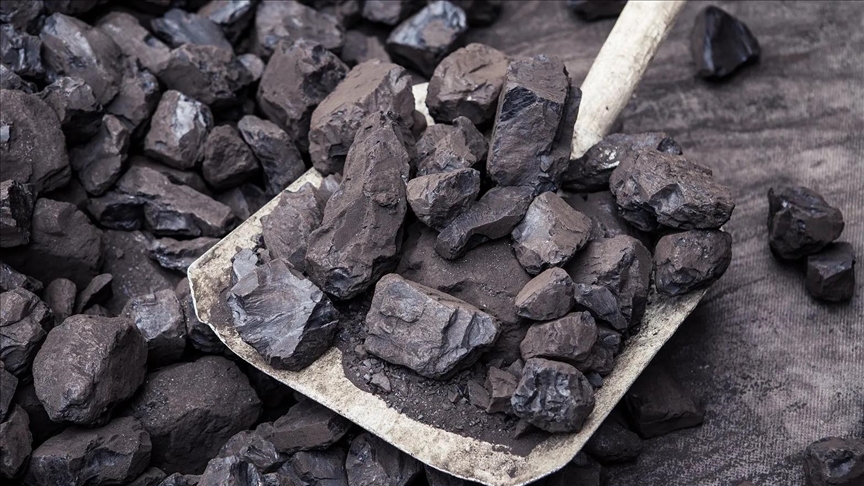 В Казахстане вводят временный запрет на вывоз угля автотранспортом