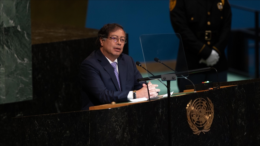 Colombia demands int'l community end 'failed' war on drugs in UN address