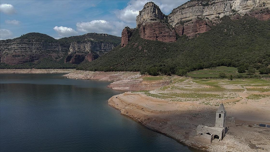 Mashhurning yalangoch fotosuratlari