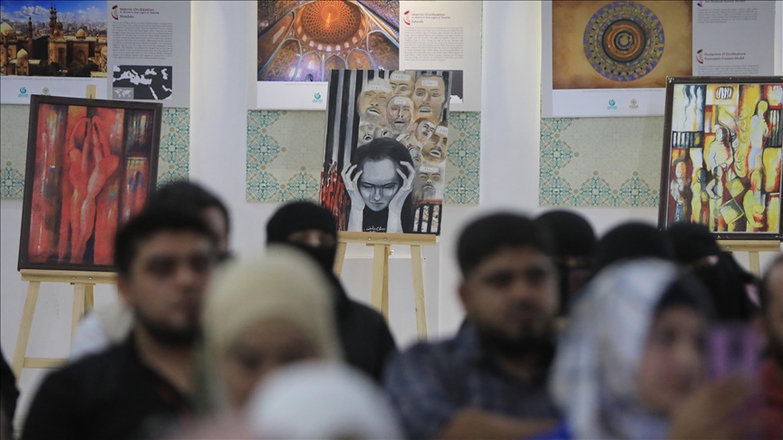 Узницы тюрем Асада рассказали об ужасах заключения в Сирии