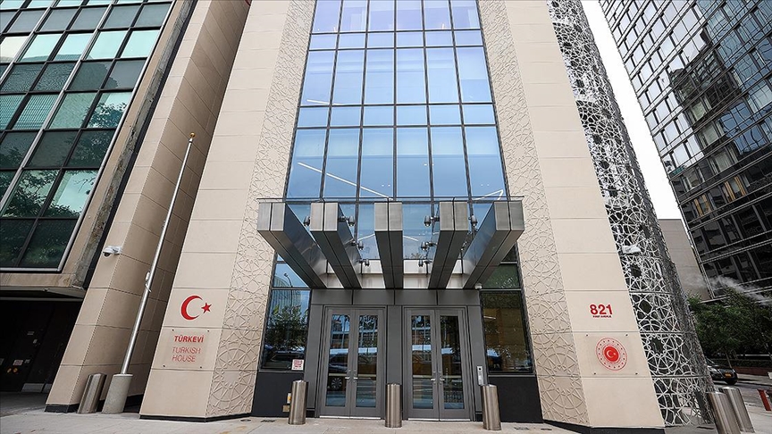 Cumhurbaşkanı Erdoğan, ABD'li düşünce kuruluşu temsilcileriyle yuvarlak masa toplantısına katıldı