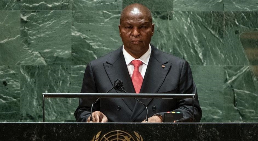 Le président centrafricain Touadera appelle à une réforme 