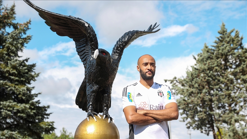 Beşiktaşlı futbolcu Redmond: Stadımızdaki atmosfer İngiltere'dekine benzer