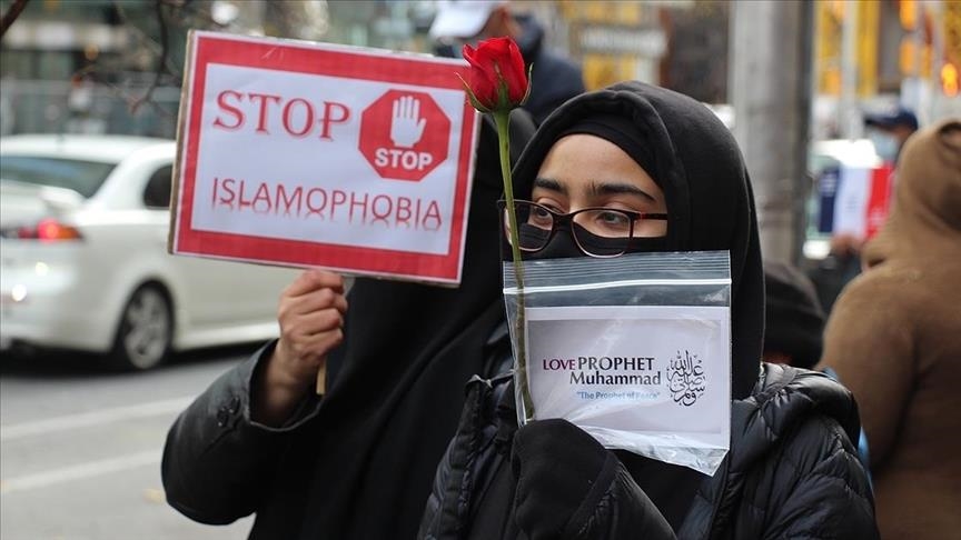 Report raises alarm over institutionalization of Islamophobia in Europe