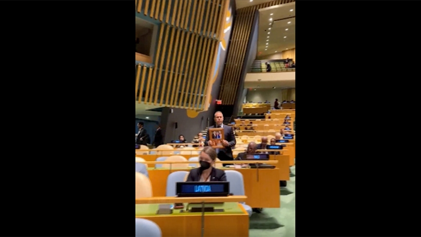 İsrail ve Yemen temsilcileri, İran Cumhurbaşkanı Reisi BM'de konuşurken salondan ayrıldı