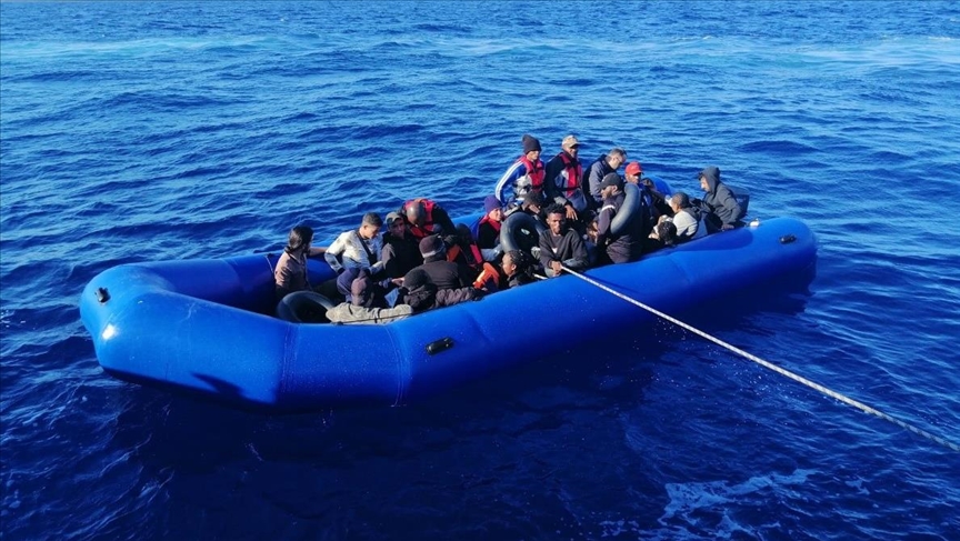 Türkiye rescues 255 irregular migrants after illegal Greek pushbacks