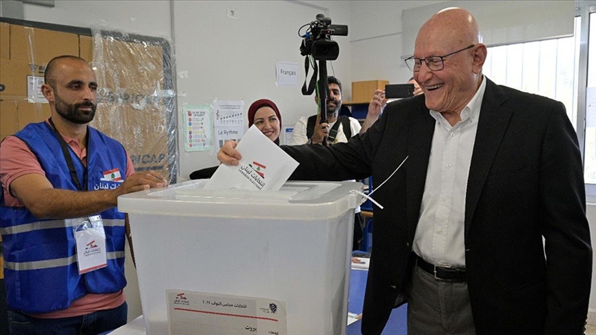 انتخابات الرئاسة اللبنانية.. 5 مرشحين وصفقات مرتقبة (تقرير)