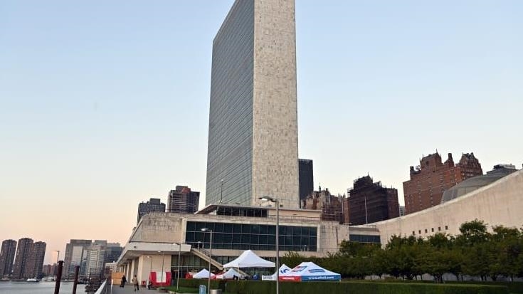 Главы дипломатий Кыргызстана и Таджикистана обсудили в Нью-Йорке ситуацию на границе