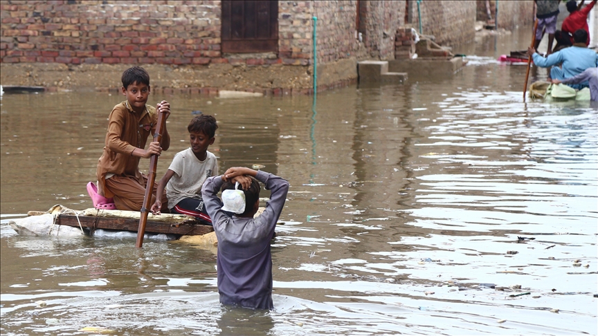 Death toll from floods in Pakistan rises to 1,638