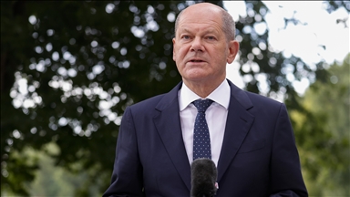 Njemački kancelar Scholz pozitivan na COVID-19