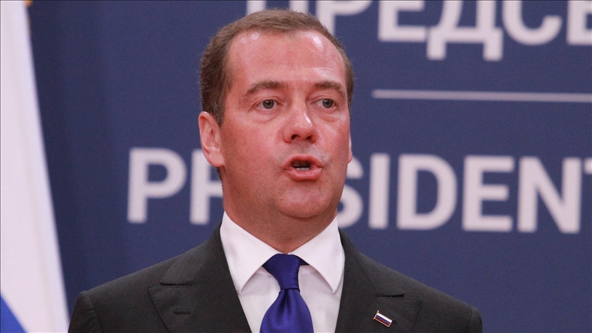 Medvedev: Rusija može koristiti nuklearno oružje kako bi se odbranila