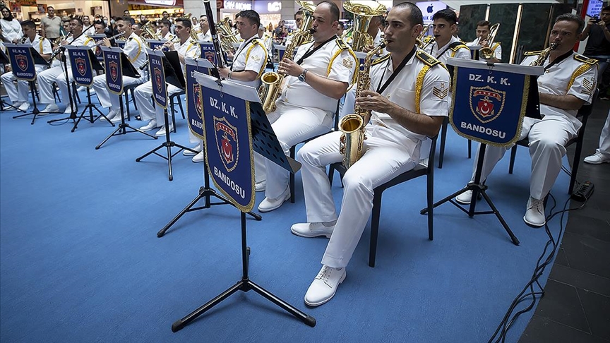 Deniz Kuvvetleri Komutanlığı Bandosunun konserleri iptal edildi