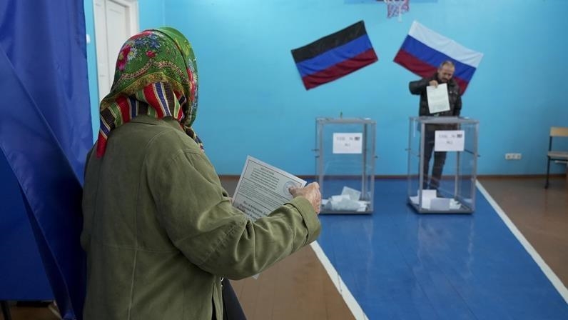 Глава «ЛНР» отправился в Москву для юридического завершения «присоединения» к РФ
