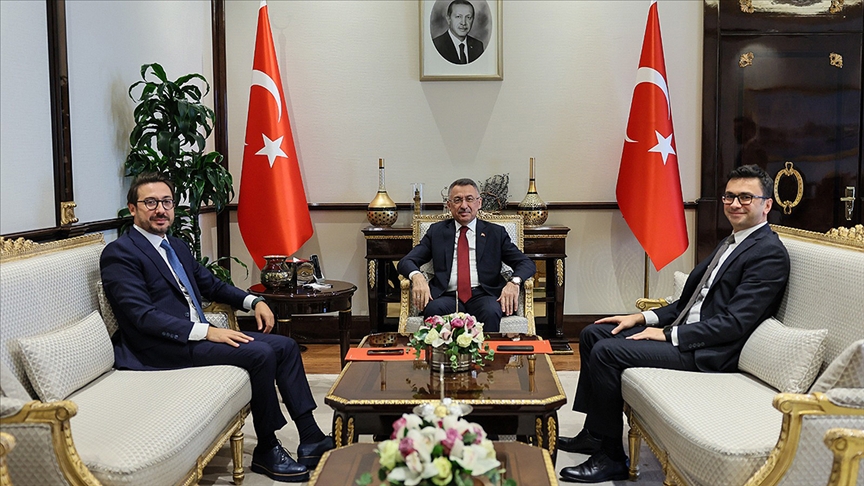 Cumhurbaşkanı Yardımcısı Oktay, AA Yönetim Kurulu Başkanı ve Genel Müdürü Serdar Karagöz'ü kabul etti
