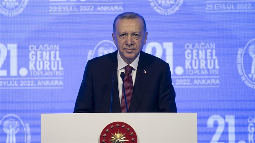 CANLI-Cumhurbaşkanı Erdoğan: Yılbaşından sonra enflasyonun da düşük faizle ineceğine inanıyorum ve bunu savunuyorum