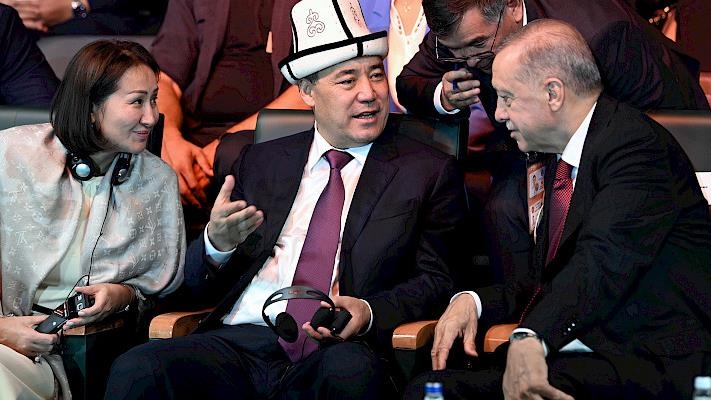 Завершился рабочий визит президента Садыра Жапарова в Турцию
