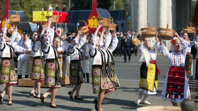 В Кишинёве проходит Национальный день вина