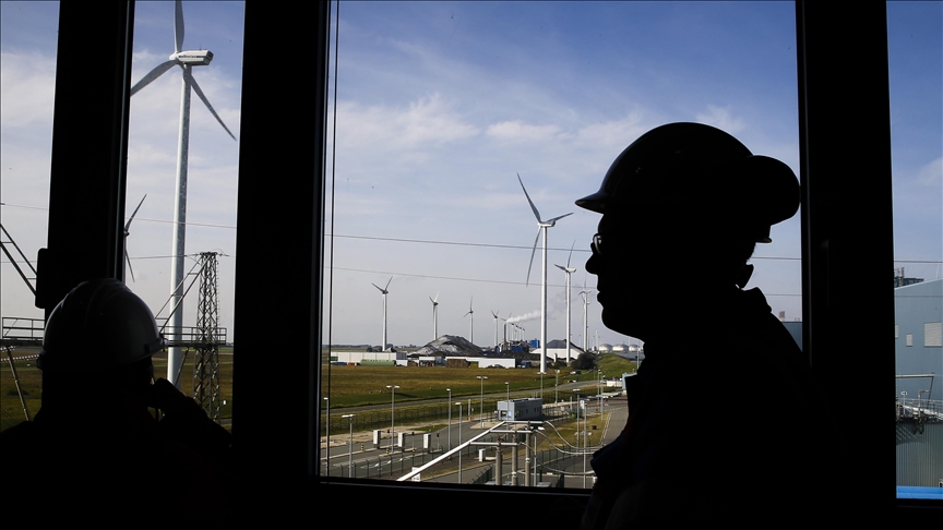Dutch young people feel effects of energy, inflation crises