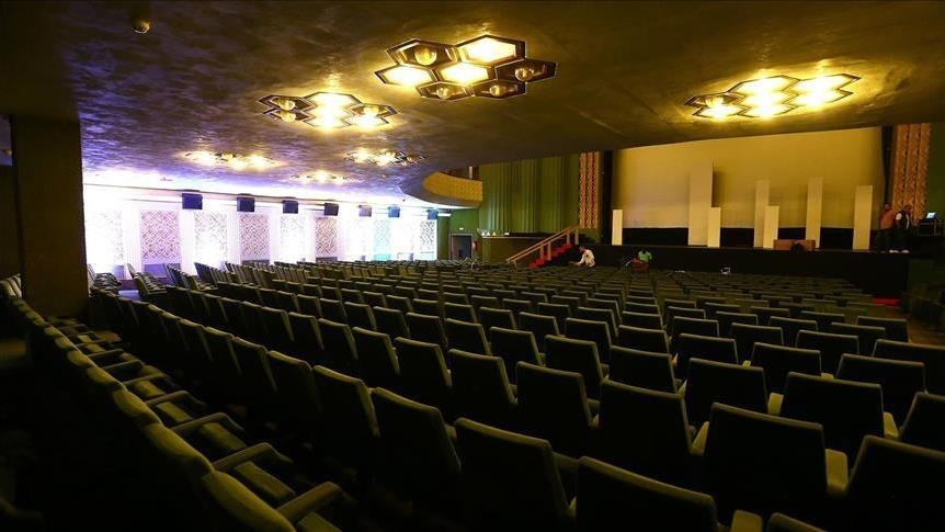 RDC : Explosion d’une bombe artisanale dans une salle de cinéma de fortune