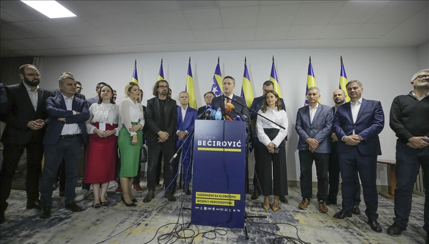 Bosnia and Herzegovina elects new members of Presidential Council