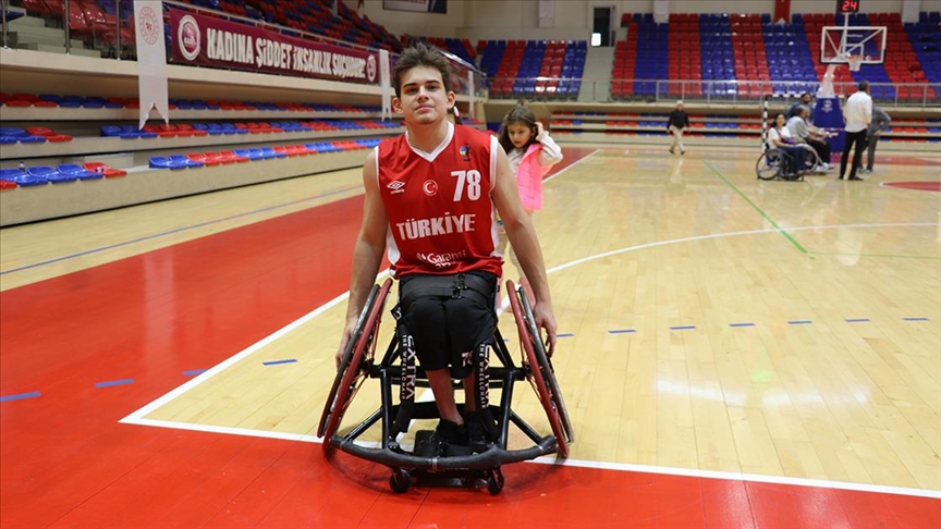 Bedensel engelli basketbolcu Bilal Mert, milli takımla dünya şampiyonluğu hedefliyor
