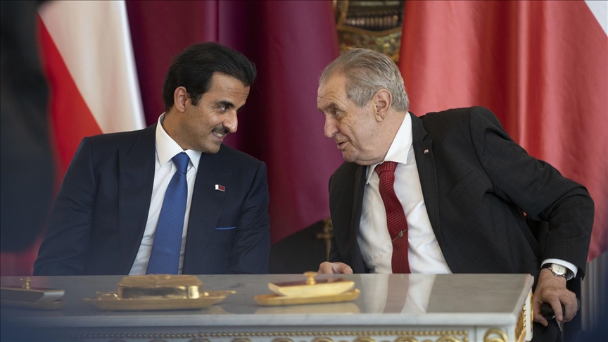 قطر والتشيك توقعان اتفاقيتي استثمار وتعاون اقتصادي