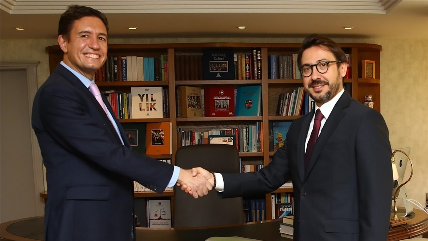 Bulgarian envoy visits Anadolu Agency headquarters in Turkish capital