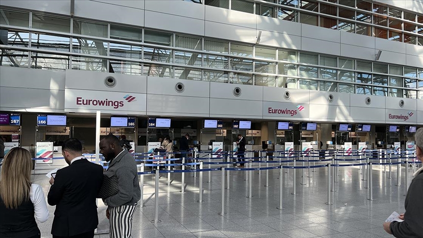 Lufthansa’nın iştiraki Eurowings, pilotların grevi nedeniyle yüzlerce uçuşu iptal etti