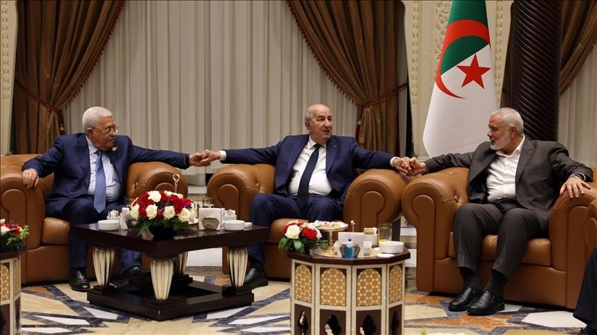 "مسودة الجزائر".. فرصة لمصالحة فلسطينية في انتظار آلية التطبيق (تحليل)