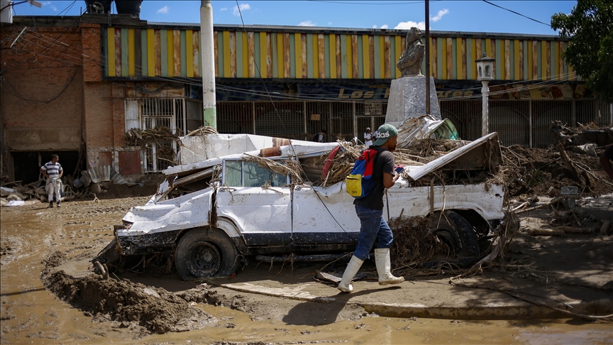 U klizištima u Venecueli stradale 43 osobe