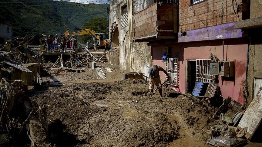 Venezuela’s president says death toll from landslides in Aragua now 39