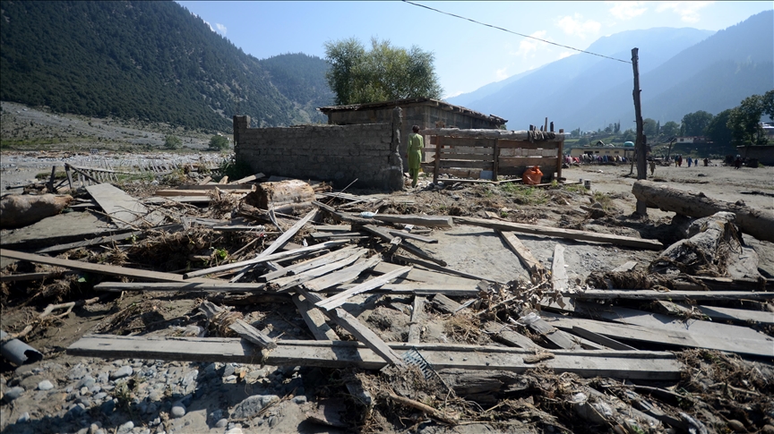 A month later, Pakistan’s flood victims continue to flounder