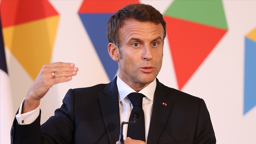 Macron, Fransa'nın Ukraynalılara kendilerini savunabilmeleri için istihbarat sağladığını söyledi
