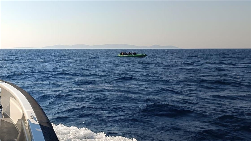 AB'nin yolsuzlukla mücadele ofisine göre Frontex, Yunanistan'ın geri itmelerini örtbas etti