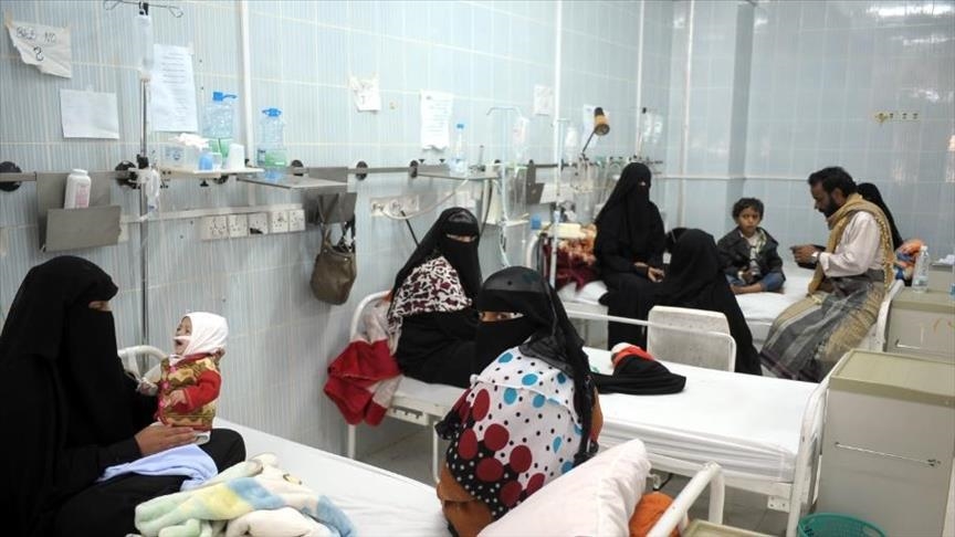 حكومة اليمن: وفاة 18 طفلا بجرعة دواء منتهية الصلاحية بصنعاء