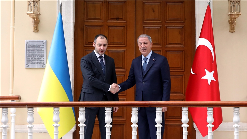 Turkish, Ukrainian ministers hail grain center in Istanbul