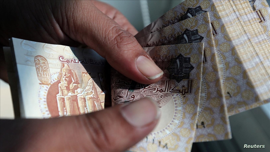 انهيار في عملات دول عربية أمام الدولار.. بعضها سجّل أرقاماً تاريخية انهيار في عملات دول عربية أمام الدولار.. بعضها سجّل أرقاماً تاريخية