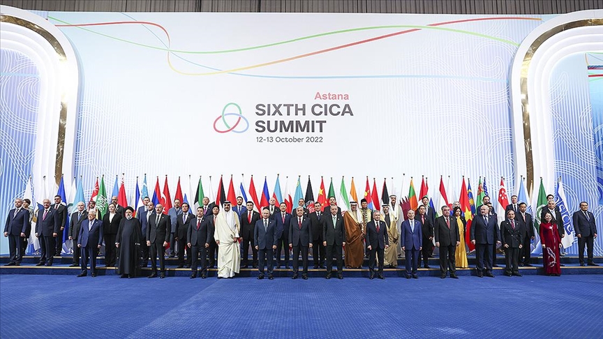 Astana'da ülkeler arasında derinleşen ikili ve çoklu ilişkiler