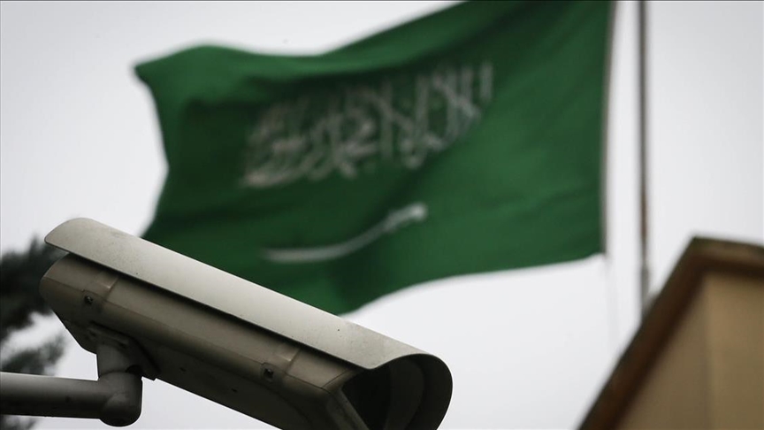 Saudi Arabia releases detained Hamas leader